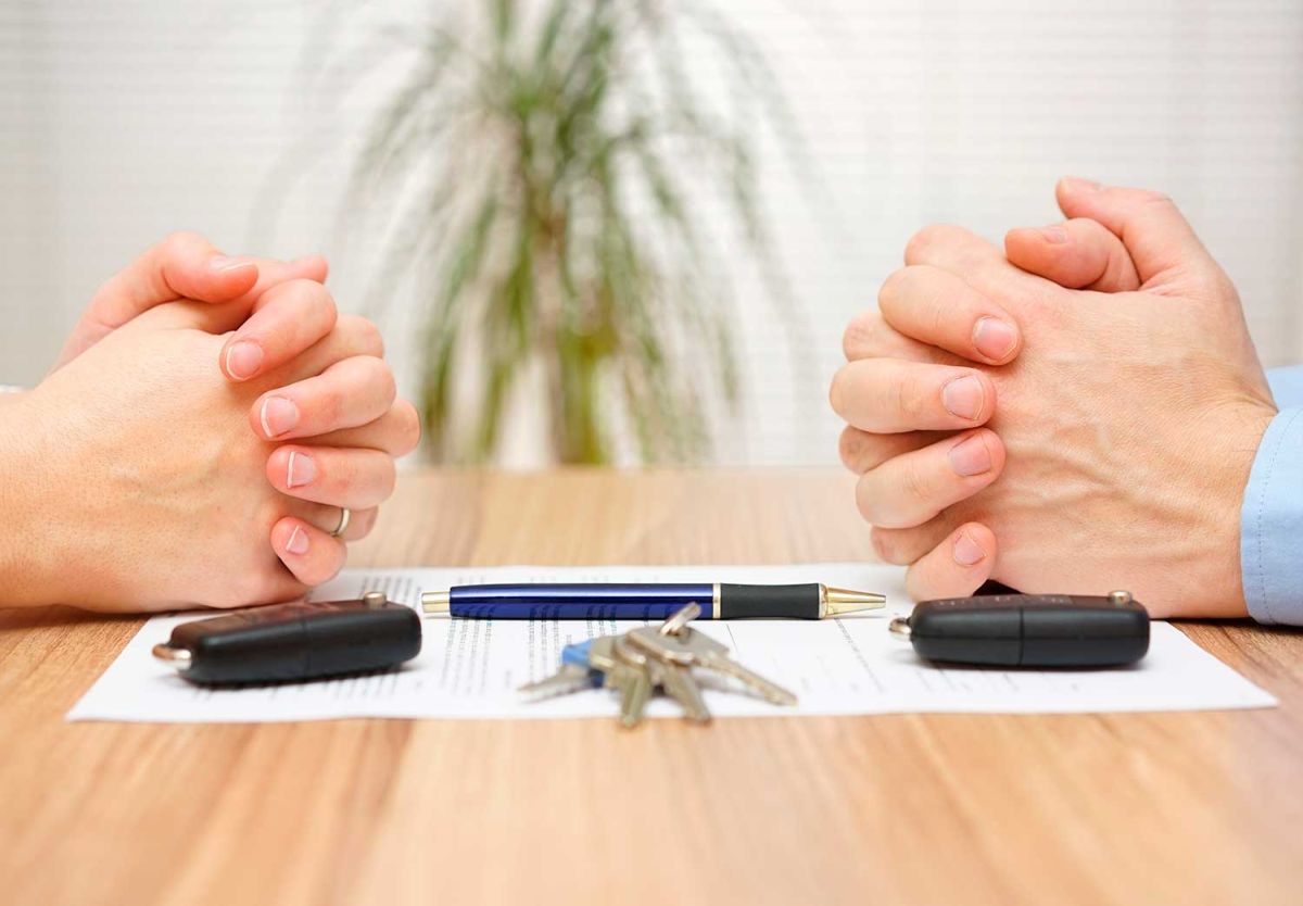 Divorcio con vehículo familiar usado por uno solo